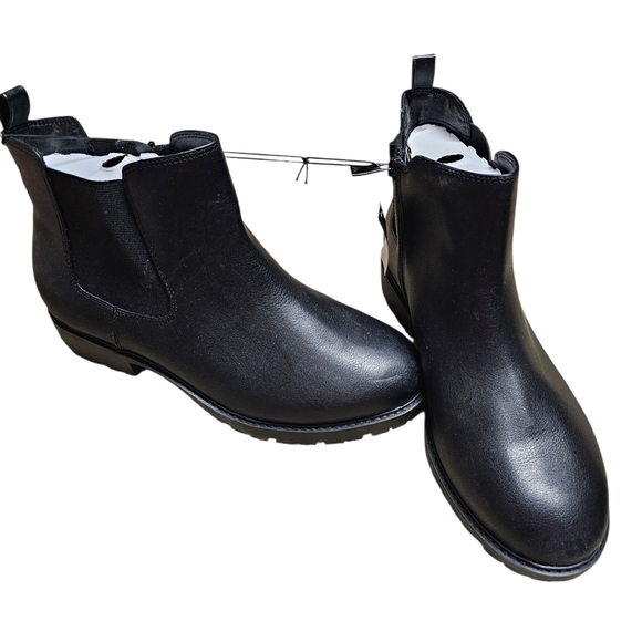 torrid Shoes - Women's 11 1/2 Torrid Black Ankle Boots